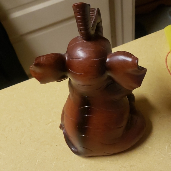 8 inch decorative elephant - Picture 3 of 4